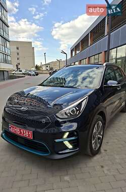 Внедорожник / Кроссовер Kia Niro 2020 в 