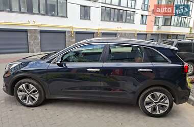 Внедорожник / Кроссовер Kia Niro 2020 в 
