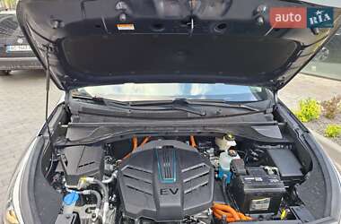Внедорожник / Кроссовер Kia Niro 2020 в 