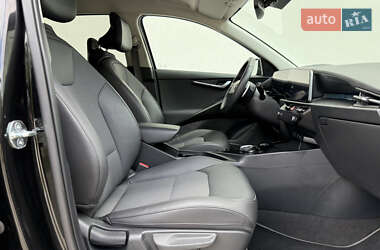 Внедорожник / Кроссовер Kia Niro 2022 в 