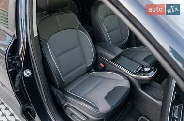 Позашляховик / Кросовер Kia Niro 2021 в 