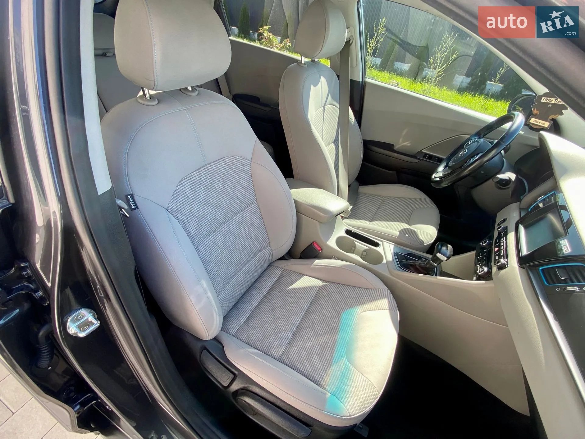 2018 Kia Niro - мініатюра 14
