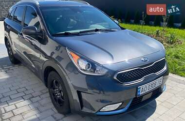 Внедорожник / Кроссовер Kia Niro 2018 в 