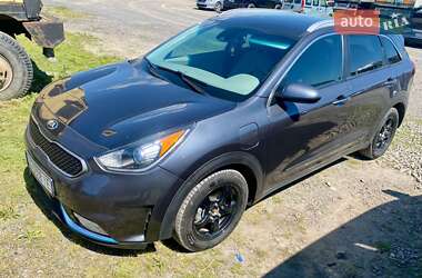 Внедорожник / Кроссовер Kia Niro 2018 в Ужгороде