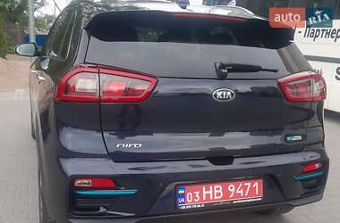 Внедорожник / Кроссовер Kia Niro 2019 в 