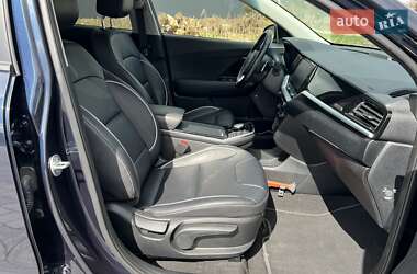 Позашляховик / Кросовер Kia Niro 2020 в 