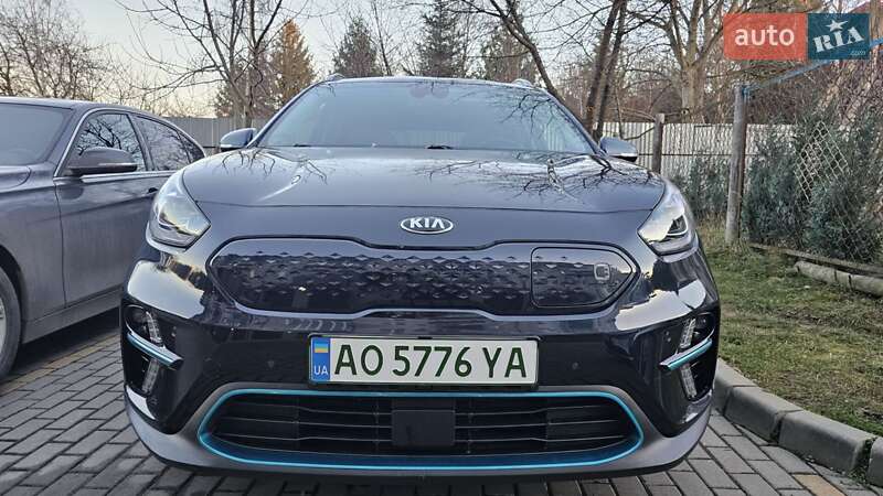 Внедорожник / Кроссовер Kia Niro 2020 в Ужгороде