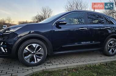 Позашляховик / Кросовер Kia Niro 2020 в 