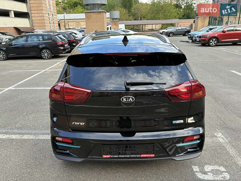 Внедорожник / Кроссовер Kia Niro 2020 в Киеве