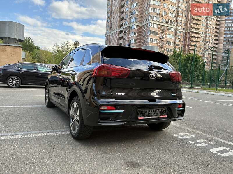 Внедорожник / Кроссовер Kia Niro 2020 в Киеве