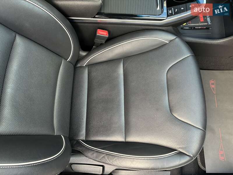 Внедорожник / Кроссовер Kia Niro 2020 в Киеве