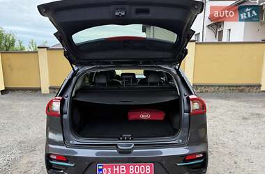Позашляховик / Кросовер Kia Niro 2020 в 