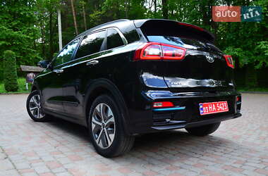 Внедорожник / Кроссовер Kia Niro 2020 в 