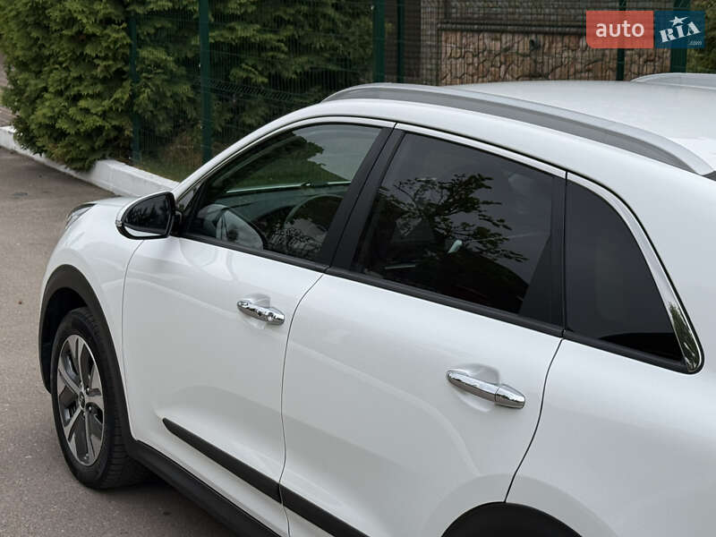 Внедорожник / Кроссовер Kia Niro 2021 в Ровно