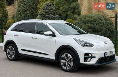Позашляховик / Кросовер Kia Niro 2021 в 