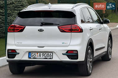 Позашляховик / Кросовер Kia Niro 2021 в 