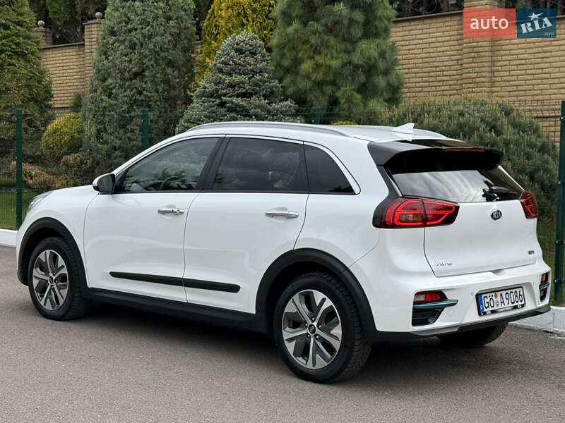 Внедорожник / Кроссовер Kia Niro 2021 в Ровно