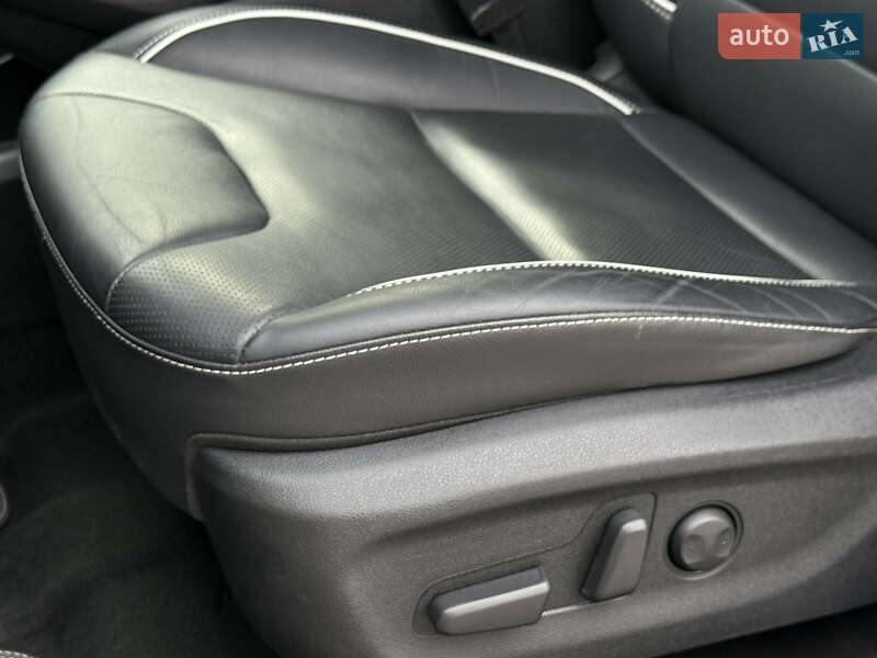 Внедорожник / Кроссовер Kia Niro 2021 в Ровно