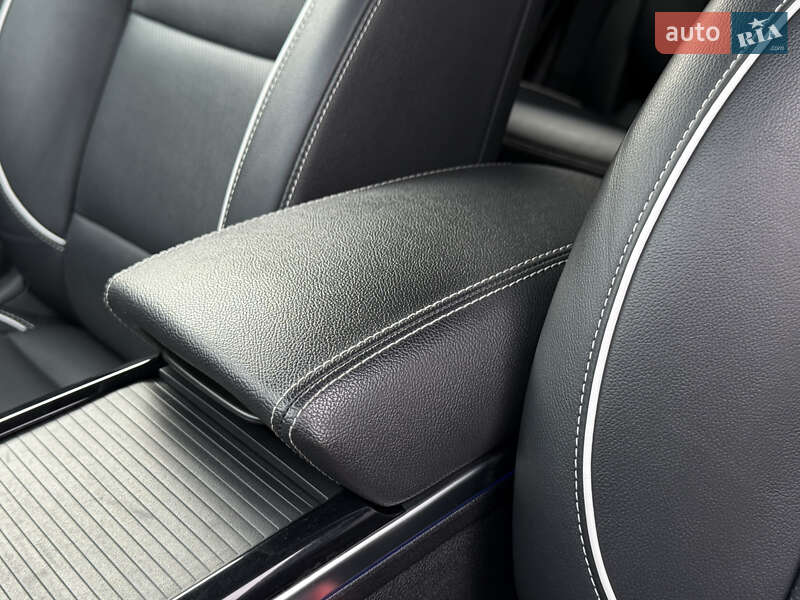 Внедорожник / Кроссовер Kia Niro 2021 в Ровно