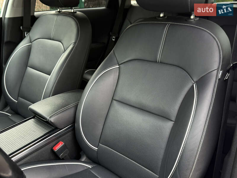 Внедорожник / Кроссовер Kia Niro 2021 в Ровно