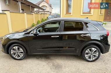 Позашляховик / Кросовер Kia Niro 2021 в 