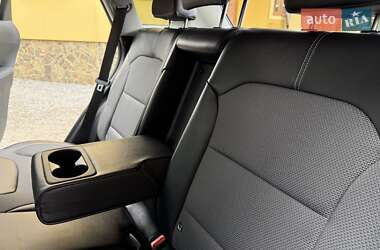 Позашляховик / Кросовер Kia Niro 2021 в 