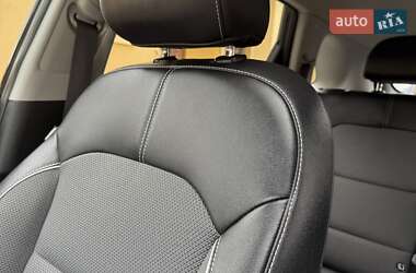 Позашляховик / Кросовер Kia Niro 2021 в 