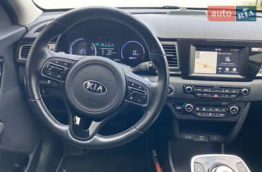 Позашляховик / Кросовер Kia Niro 2019 в 