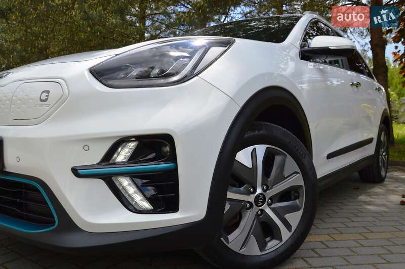 Внедорожник / Кроссовер Kia Niro 2021 в Дрогобыче