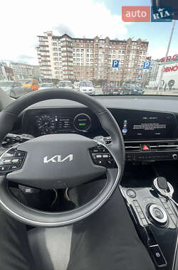Внедорожник / Кроссовер Kia Niro 2023 в 