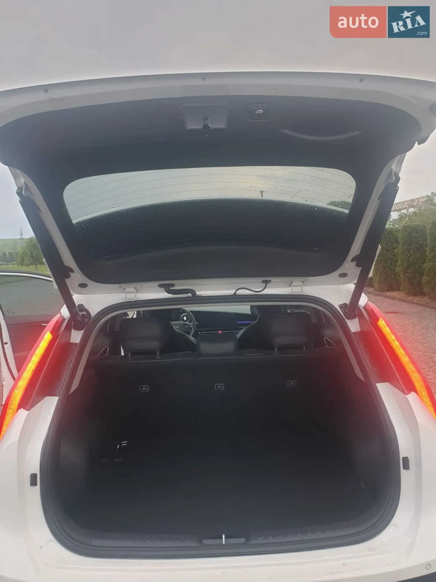 2023 Kia Niro - мініатюра 12