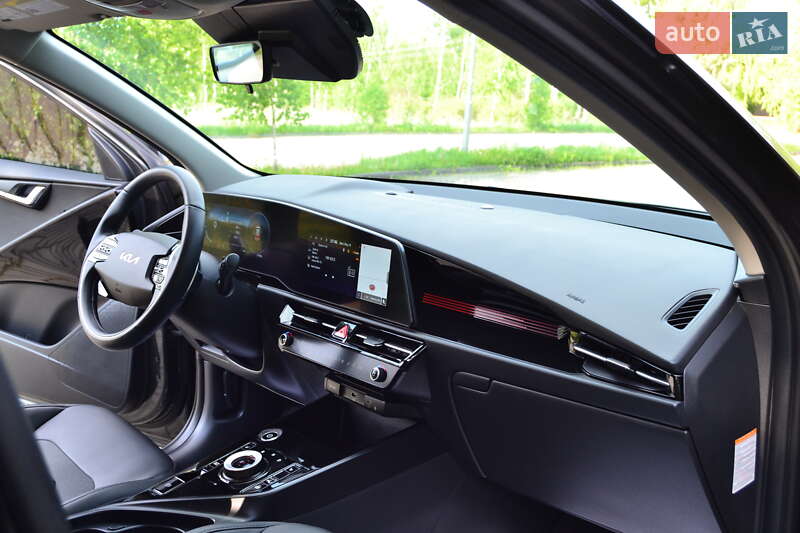 Позашляховик / Кросовер Kia Niro 2024 в Дрогобичі