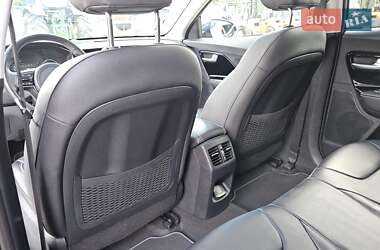 Позашляховик / Кросовер Kia Niro 2021 в 