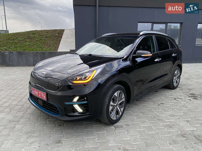 Позашляховик / Кросовер Kia Niro 2021 в 