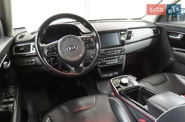 Позашляховик / Кросовер Kia Niro 2020 в 