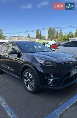 Внедорожник / Кроссовер Kia Niro 2018 в 