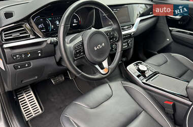 Внедорожник / Кроссовер Kia Niro 2022 в 