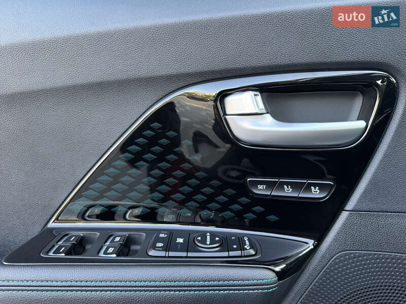 Позашляховик / Кросовер Kia Niro 2020 в Дрогобичі