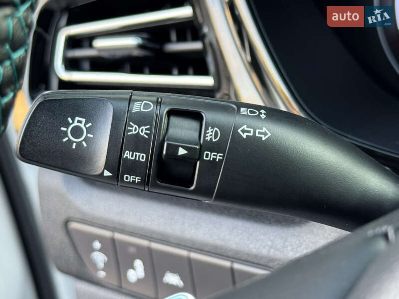 Позашляховик / Кросовер Kia Niro 2020 в Дрогобичі