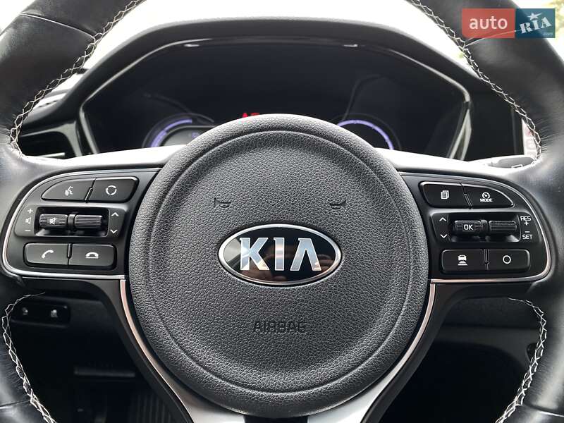 Позашляховик / Кросовер Kia Niro 2021 в Львові