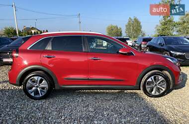 Внедорожник / Кроссовер Kia Niro 2020 в 
