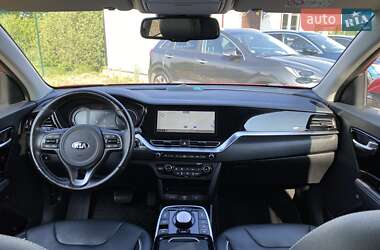 Внедорожник / Кроссовер Kia Niro 2020 в 