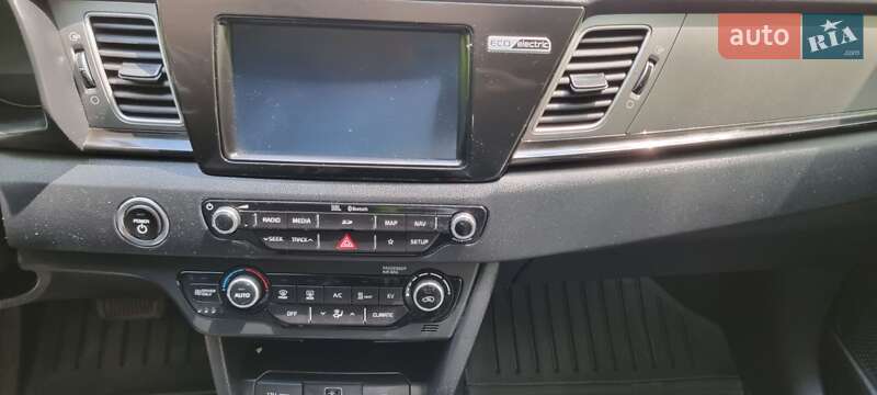 Позашляховик / Кросовер Kia Niro 2019 в Хмельницькому фото 16 Позашляховик / Кросовер Kia Niro 2019 в Хмельницькому