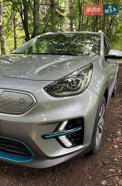 Внедорожник / Кроссовер Kia Niro 2020 в 