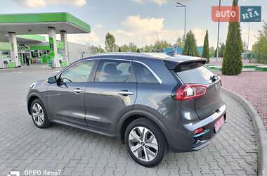 Внедорожник / Кроссовер Kia Niro 2019 в 