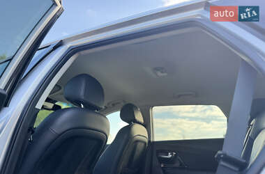Внедорожник / Кроссовер Kia Niro 2019 в 