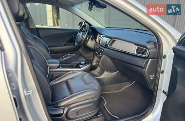 Внедорожник / Кроссовер Kia Niro 2019 в 