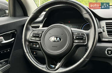 Внедорожник / Кроссовер Kia Niro 2020 в 