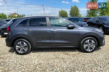 Позашляховик / Кросовер Kia Niro 2021 в 