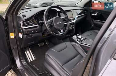 Позашляховик / Кросовер Kia Niro 2021 в 